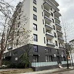 Agnes Lungomare * Vlorë